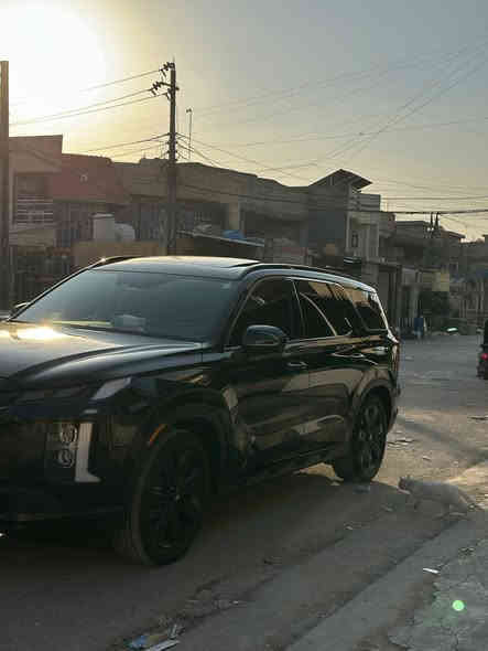 للبيع هونداي بلسايد وارد امريكي موديل 2024 
ماشيه 18

فول مواصفات 

حادث نص البنيد صبغ بدوان اي دواخل ولا شخط بيهن والجنطه  بارد درجه اولى   بدون ايرباك

حجم محرك 3800

بصمة تشغيل وابواب بصمة وتشغيل عن بعد 

فتحة سقف سلايد 

كامراه  

رادار نقطة عمياء تحديد مسار توقف ذاتي 

كشنات جلد تدفئة 

كشنات امامي تحكم كهربائي 

3 قطع تبريد مركزي

اشاير بالمري 

صندوق كهرباء شفط

تليفون 📱 شاحن وايرلس

سستم صوت ماركة عددٍ سماعات 🔊 10

شاشة ديجيتال 

بردات بالابواب الخلفية 

مرايا داخلية وخارجيه اوتو دم وهيتر بالمري الخارجية 

لايت دبل عدسة LED

انارة داخلية led 

وبيه بعد مواصفات    سياره بدون رقم هسه دخلت

مكان سياره بلديات الضباط   

السعر 265 وبيه مجال   ***********
