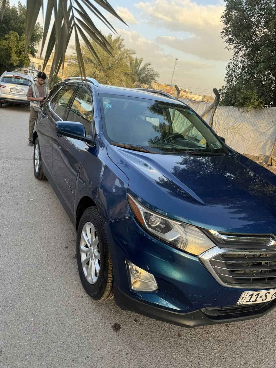 اكونكس 20فول موصفات
حادث صطحي
مكينه وكير مكفول
بجم كبس 
***********
