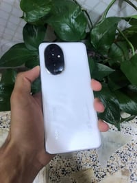 هونر • ٢٥٦ جيجابايت • ٦.٧ إنش OLED ١٢٠ هرتز