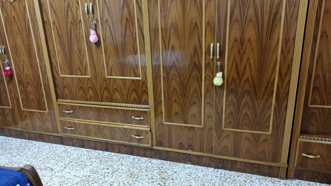 سعرها مليون و ربع وبيها مجال
مكان موصل النمرود
شعدكم غرف نوم صاج او تركي للبيع
دزلي خاص ابيعه الك بعموله قليله


**إذا كنت صاحب هذا الإعلان وتريد حذفه لأي سبب، رجاءا أرسل رسالة إلى الدعم الفني**