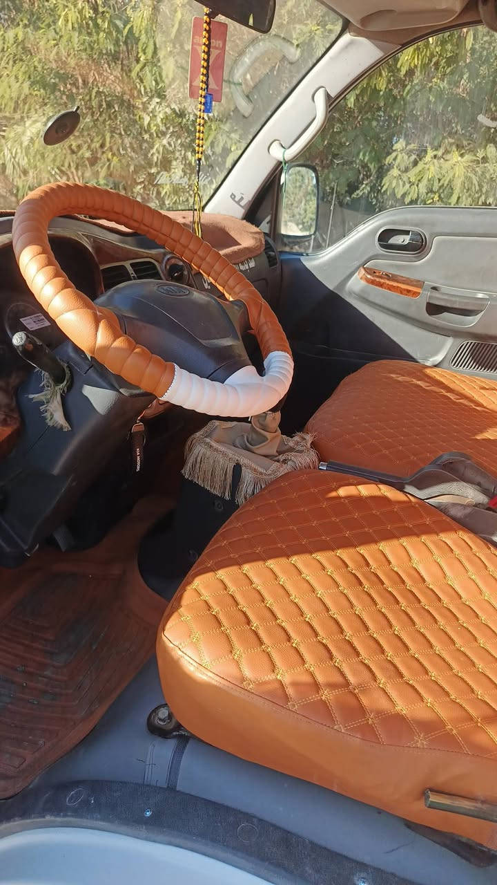 سلام عليكم كيه حمل البيع   مكينه وكير وشاصي  شرط كفاله  مصبوغه عام جماليه فقط لا ضربه  ولا غير شي مكفوله من الضربه محرك 3000 
السعر 85
رقم موبايل ***********
