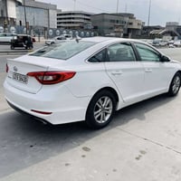 سوناتا 2016 وارد امريكي ضرر بنيد  ودعاميه وبيها مكانات صبغ  شاشه  حساس...