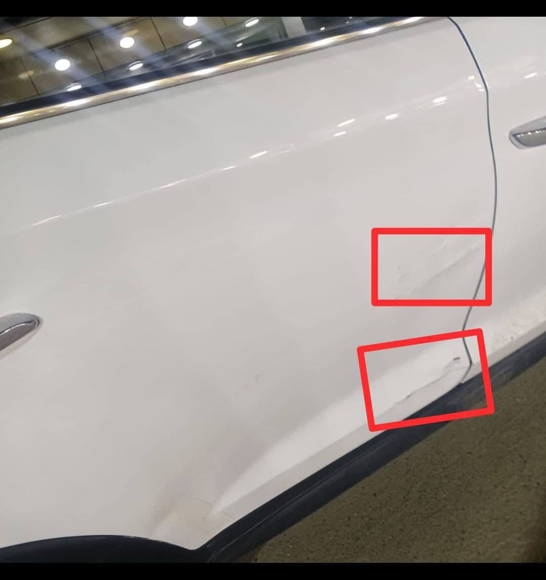 توسان 2018 خليجي  سياره فول مواصفات عدا بصمة
سياره بيها سونار وملاحظه ناشر صورتها 
سياره ماشيها 214 
السعر 170 قفل بدون نقاش 

***********
