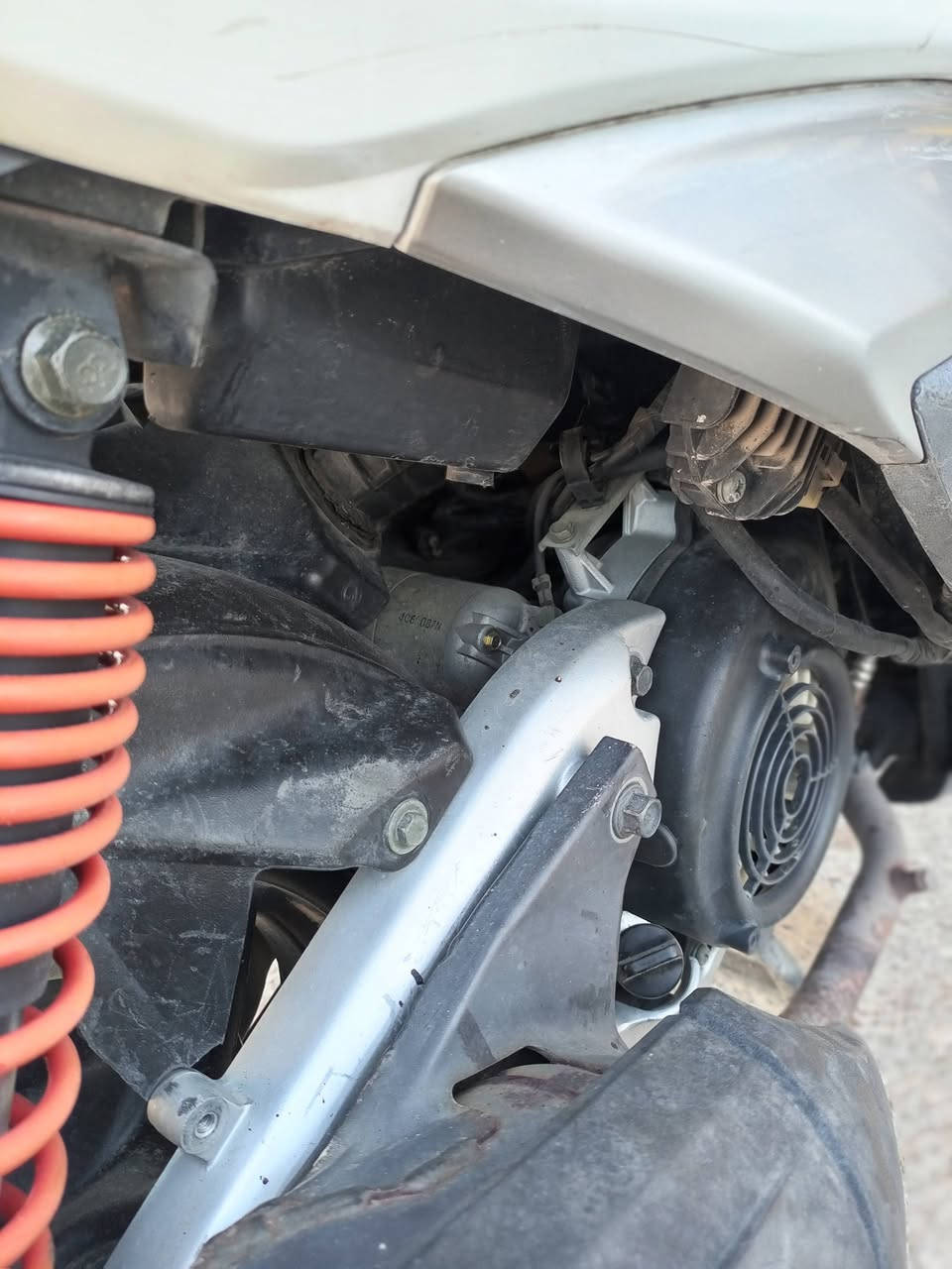 سكنس فحل نوزل 6 زروف دراجة شلعة ومعدل خير من الله نازلة من الرمبة شهر 12 الكفر ختم واحد حت السوادات من الدوام للبيت جيب 10 فيترية وتعال كفالة عامة (فقط الدشبول يشكل يشتغل ويطفة ) {السعر 1200 أو مراوس بي سي اكس نضيفة } بغداد مدينة الصدر


**إذا كنت صاحب هذا الإعلان وتريد حذفه لأي سبب، رجاءا أرسل رسالة إلى الدعم الفني**