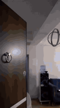 شقه المساحه ٨٦ متر  ملك صرف  جاهزه للسكن  قرب مدينة العاب السيديه  السعر 90مليون وبيها مجال  للتواصل مكتب ياسر ابو عمار ***********بي واتساب
