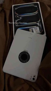 ايباد 11 برو M4 بطارية 100 استخدام قليل   السعر مليون و100 بي مجال كلش...