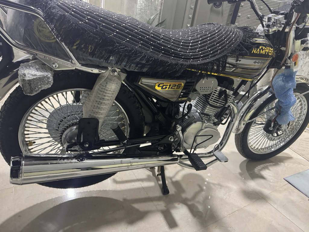 دراجه نامي برو للبيع جديد صفر نضيف 2025 سعر 925 بي مجال *********** خناقين, ديالى
