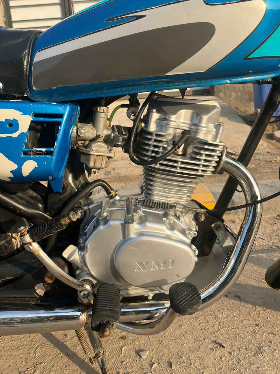 السلام عليكم دراجه للبيع اوراق كامله اصولي موديل 2017 تعمير 2024 مكينة مامفتوحه غراض كلهن جدد مكان ناصرية مركز السعر خاص ***********
