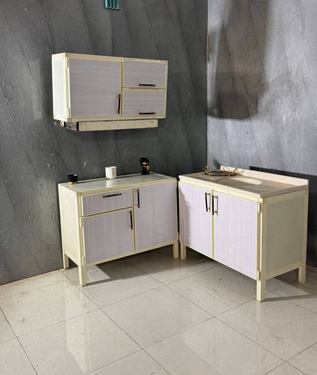 كاونتر متر  ٣ قطع السنك مرمر 
السعر 180 

توصيل مجاني بغداد فلوجه

(رمادي 15

بابل نجف كربلاء ديوانيه  10

واسط  ديالى صلاح الدين توصيل 25 الف)

سماوة ،ناصرية ،ميسان ، 30
البصرة 35


**إذا كنت صاحب هذا الإعلان وتريد حذفه لأي سبب، رجاءا أرسل رسالة إلى الدعم الفني**