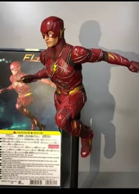 مجسمات • أصلية • كبيرة