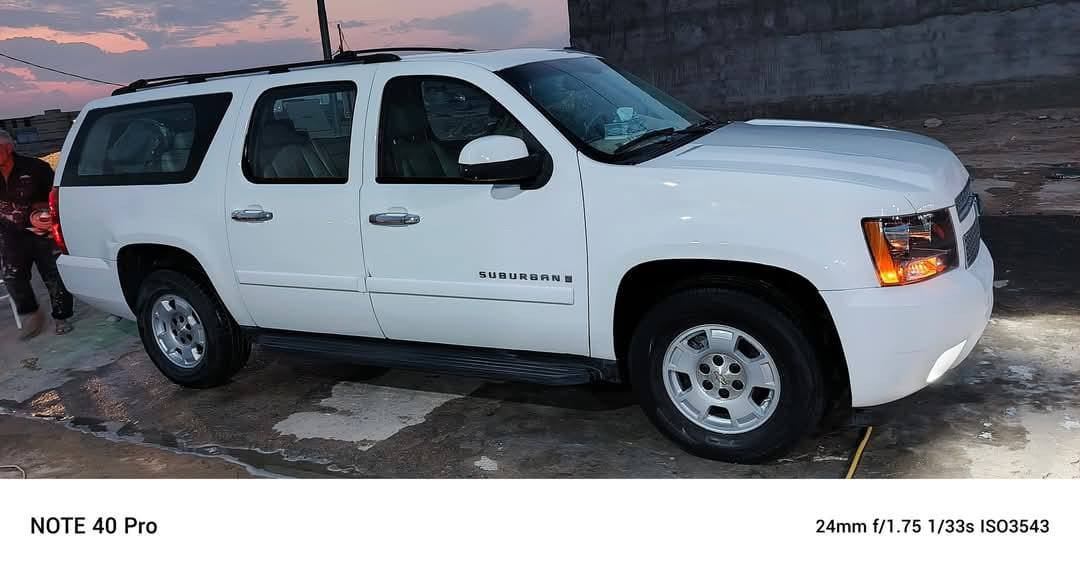 سلام عليكم
سياره تاهو شوفراليت
الون ابيض حداديه فول تخم تايرات جديده بكلايتات زنون 
سياره حلوه مال شغل وبيت 
1) :مديل2007
2) وارد كندي 
3) خطها بصره كربلاء مجدد جديد
4رقم انكليزي بغداد  بسمي تحويل ثاني يوم 
مكاني بابل شوملي منطه زبار 
5) سعر 150وبيها مجال شي بسيط 
شراي يتصل
 ***********
