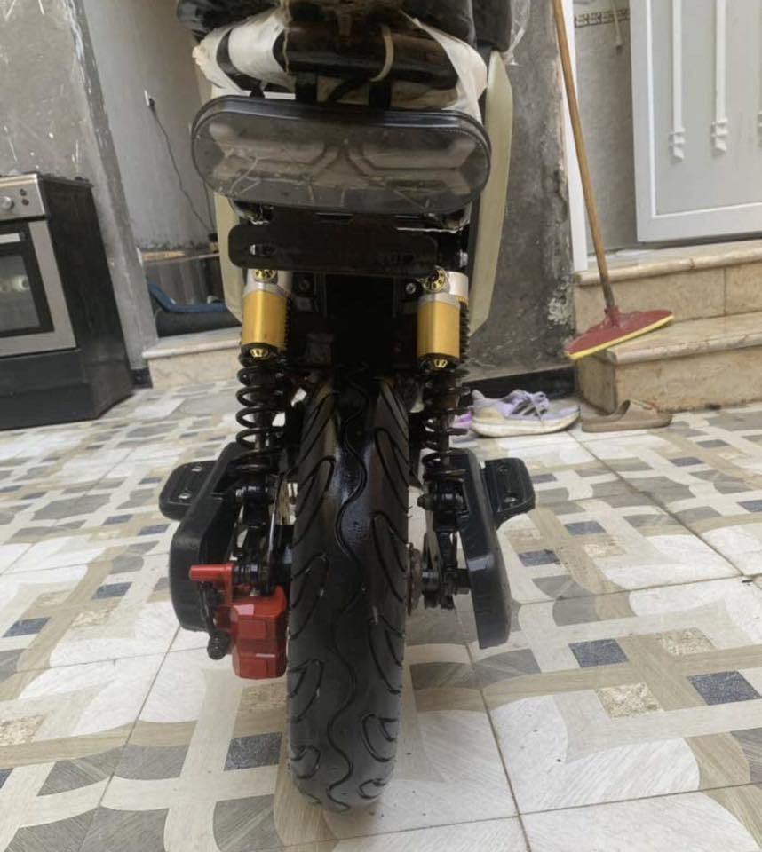 سلام عليكم دراجه شحن R9 2025 دراجه مكفوله كفاله عامه ايشي بيهه ترجع  بطاريات بعدهن جدد دراجه مامستخدمهه هواي كلشي شغال بيهه شرط عل فحص 
عنواني البصره كرمه علي حي سلام 
رقمي ***********
