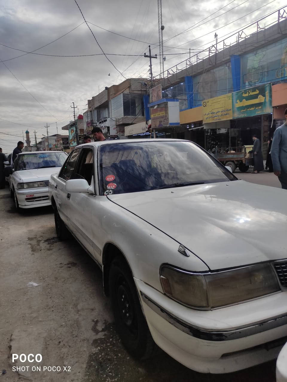 السلام عليكم مارك تكم موديل 89 مكفوله كص ضربه قويه واصولياات رقم كربلاء سنويه ساقطه مكينه وكير ونجي تبريد شغال مكان السياره نجف مشخاب ***********
