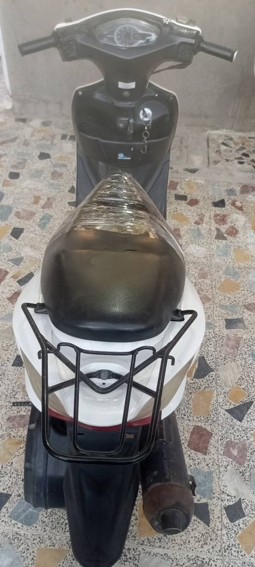 ادرس حديث للبيع دراجة مجفته بالجديد بعده على السحك اكفله من السرقة ومن اي شي قانوني الكهربائيات شغالة وسلف تشتغل دراجة ناعمه وقوية الي يحب يستفسر اكثر يراسلني او يتصل على هذا الرقم واني بالخدمة ***********

