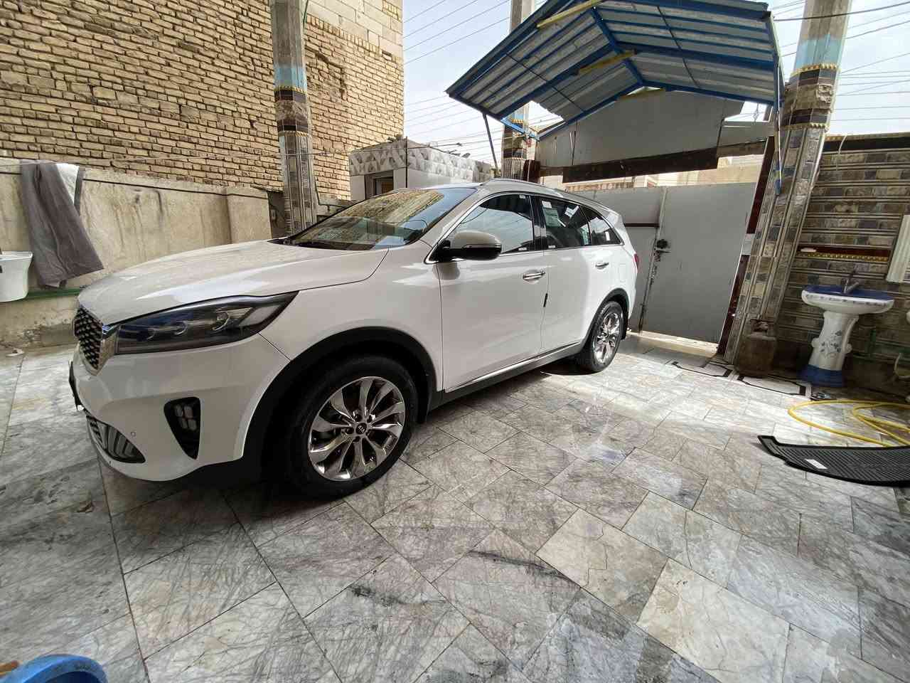 سلام عليكم للبيع سورنتو 19 خليجي شكل العشرين مواصفات الخليجي فول 6 سلندر 7 راكب 3 قطع تبريد السياره بسمي تحويل مباشر السعر 225 بيه مجال لشراي والسونار موجود راسلي خاص وتدلل
أي استفسار ***********
