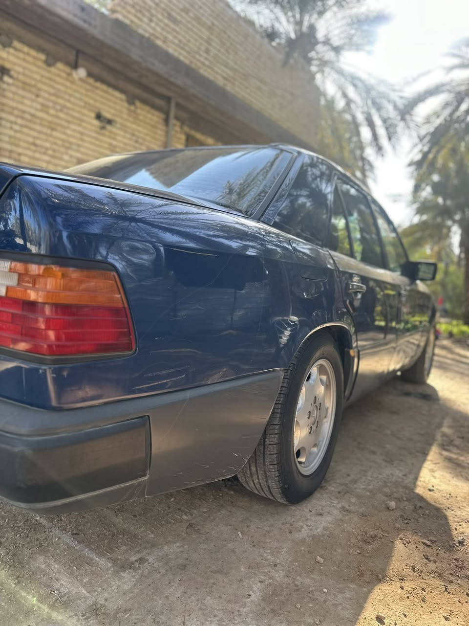 سلام عليكم
مرسدس دب للبيع 

سياره موديل ٨٦

سياره كفاله عامه صبغتها بلاديه. ما مصبوغه

سياره قواعد دبل بلادي لازنجارً ولا  خياس. 

سياره عضمتها تخبل 

سياره مكينه ففتي ٣٠٠٠ مجول 

تبريد تدفئه شغلات فول 

 سياره غرفتها حلوه نضافت الغرفه ٨٠بل١٠٠

سياره شلعه معدل شك كاع مكينه توني شادها 

تخم تاير جديد. وياله اصلي ابو ابو تفاحه 

حداديه امامي خلفي سياره مال جناي بس توزيت مستعجل عله بيعتها للعلم رقمها دهوك مميز سياره رايدها ب٦٠ وبيها مجال بسيط للشراي  للستفسار ***********كربلاء
