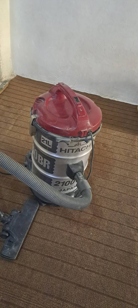 السلام عليكم مكنسه كهربائية هيتاشي
ماطوره نحاس تاخذه مكنسه على فحص سعره 35بيه مجال مكاني نجف


**إذا كنت صاحب هذا الإعلان وتريد حذفه لأي سبب، رجاءا أرسل رسالة إلى الدعم الفني**