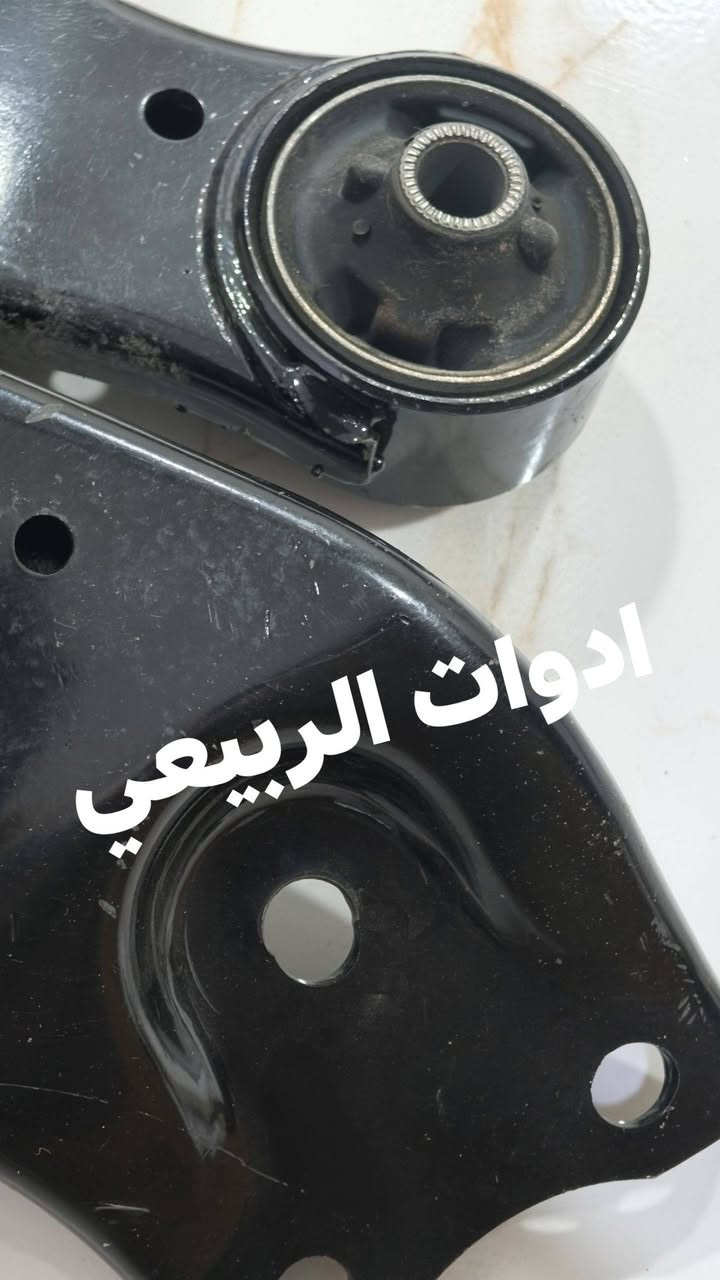 يتوفر حدادية كاملة ( صدر كامل ) شانجان Cs95 اصلي بلادي . يتوفر توصيل لجميع المحافظات من خلال التواصل مع رقم الواتساب: *********** 

للفائدة شارك صفحة ادوات الربيعي  ادوات الربيعي  مع سواق الشانجان 🩵
