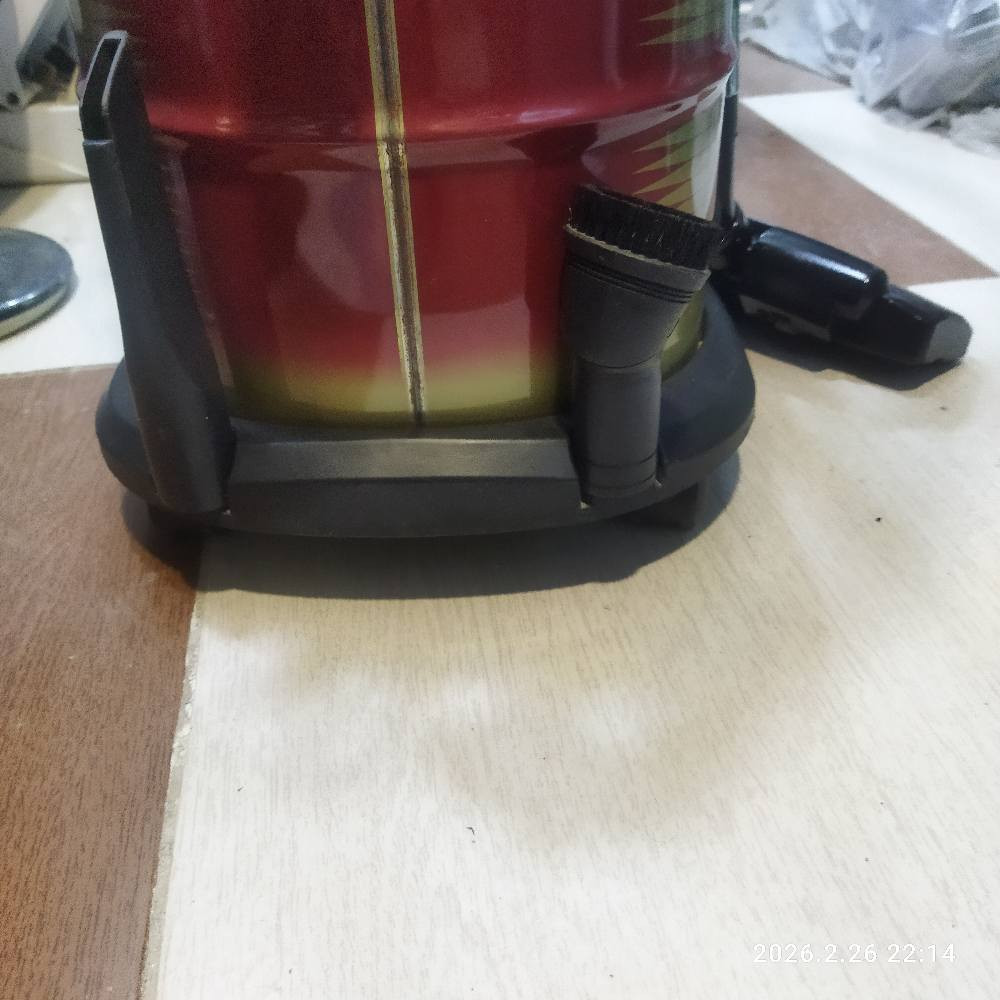 مكنسه كهربائيه ماركه ZiDشغاله شرط الفحص والسحب نضافه كما موضح بالصورة السعر 40 عنواني اربيل داره توو يوجد توصيل داخل اربيل فقط حسب المناطق أربيل, العراق


**إذا كنت صاحب هذا الإعلان وتريد حذفه لأي سبب، رجاءا أرسل رسالة إلى الدعم الفني**