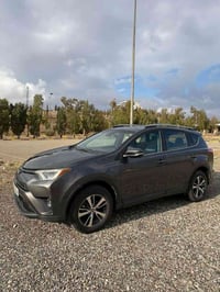 راف 4 XLE • ٢٠١٧ • ٦٩٠٠٠ مايل