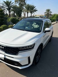 سياره سورنتو موديل 2022 سته سلندر مكفوله كفاله عامه من الضربه فقط شخطا...