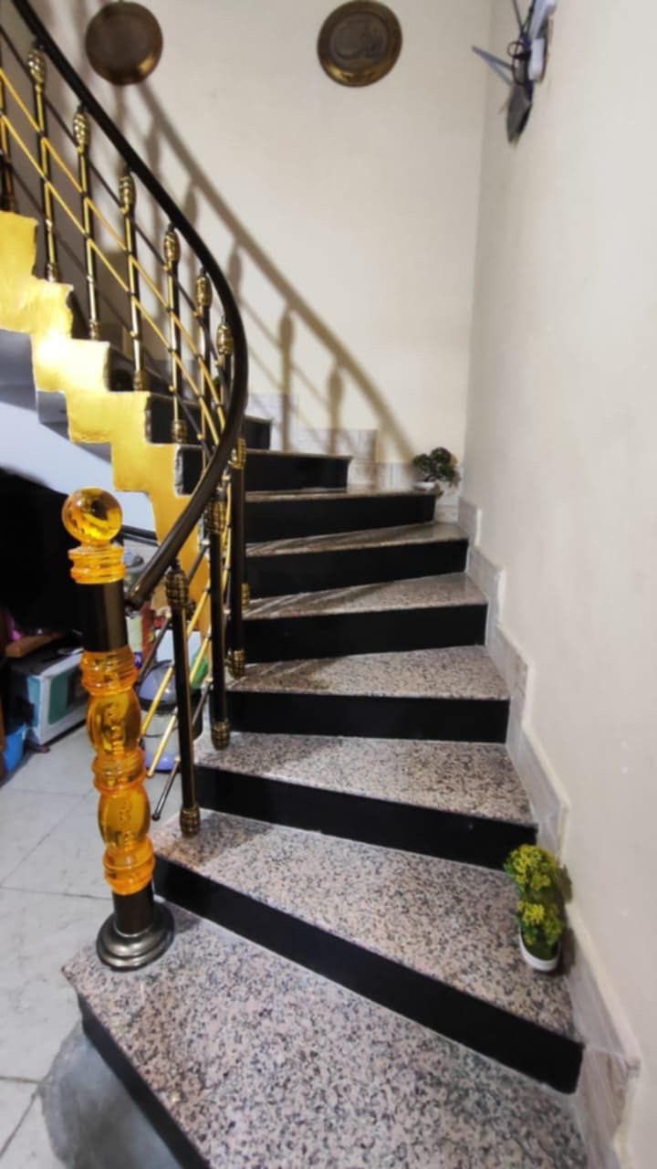 السلام عليكم ❤️

بيت ١٠٠ متر مربع طابقين وسقيفه للطابق الثالث بلد السيد
السعر 88 وبي مجال

باقي تفاصيل بالصور

للتواصل خاص او الاتصال على الرقم ***********

#عقارات #عقار #البصرة #عقارللبيع
