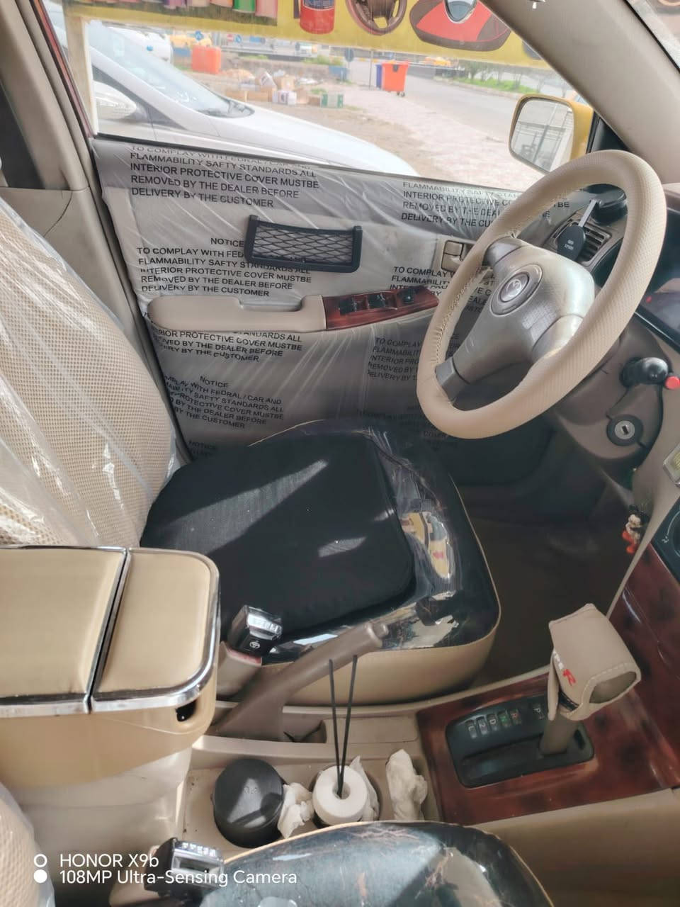 سلام عليكم كورله نحله 2008 محرك 1800 المرغوب كير مكينه مكفولات صدر مكفول تخم تاير كهربايت كله شغاله صدر امامي خلفي هيئه غرامات مصفره دوشمه عام للسياره منضومه غاز شغاله منضومه زنون تدفئه تبريد السياره بيها بنيد وجاملغ بدون دواخل والباقي ليبل عده البنيد وجاملغ اربع جامات اوتماتيك سعر 84 وبيها مجال قليل حك جيه ***********ابو حيدر
