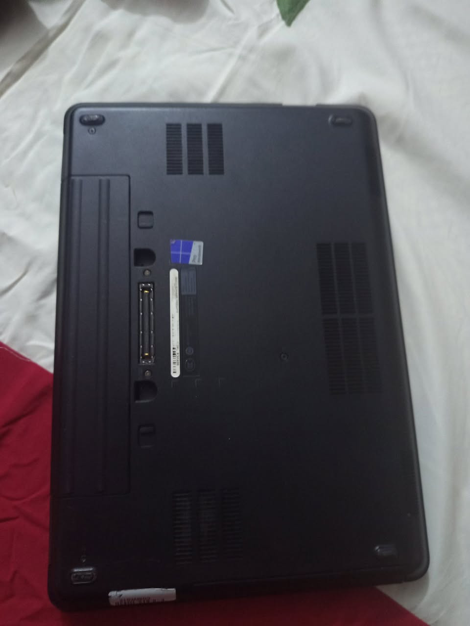 حاسبه دل للبيع جديده وياها ملحقاتها السعر 130 بيها مجال


**إذا كنت صاحب هذا الإعلان وتريد حذفه لأي سبب، رجاءا أرسل رسالة إلى الدعم الفني**