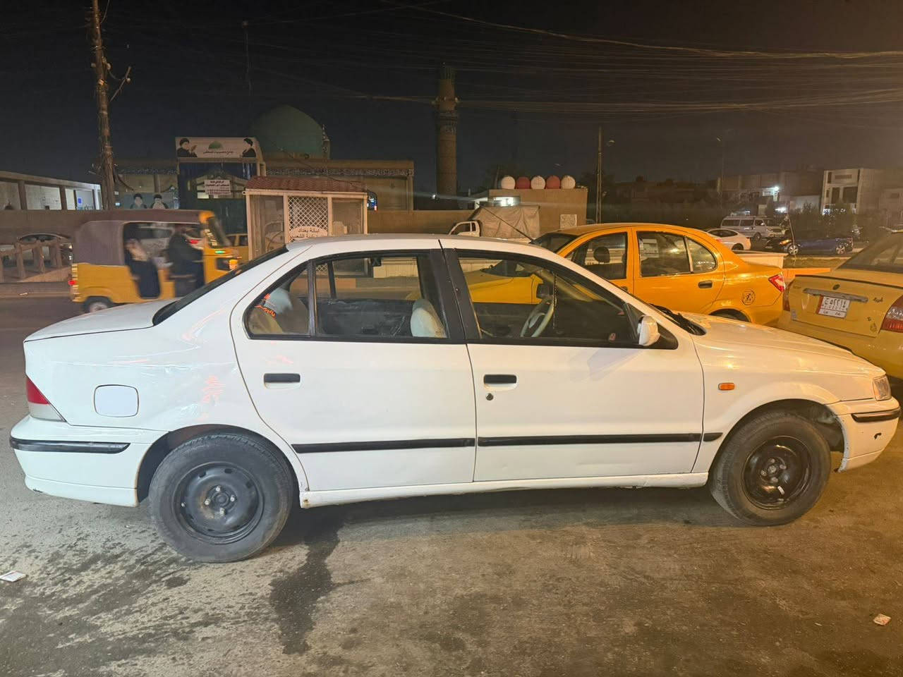 سمند خصوصي بغداد باسمي موديل 2009 السعر 38 وبيه مجال حي أور ***********
