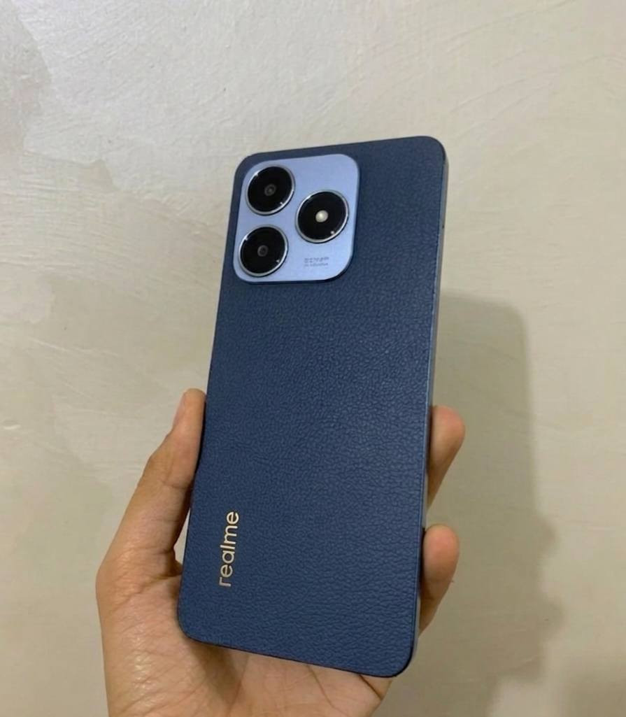 للبيع ريلمي c63
موبايل بطاريه 5000 شحن 45 واط يدعم الشحن السريع تايبسي  ذكره 128 عشوائيه 12 شاشه 90 هيرتز  مقاوم للماء بمعيار IP54 ببجي 60 فريم مكاني ناصريه مركز السعر 100 و بيه مجال


**إذا كنت صاحب هذا الإعلان وتريد حذفه لأي سبب، رجاءا أرسل رسالة إلى الدعم الفني**