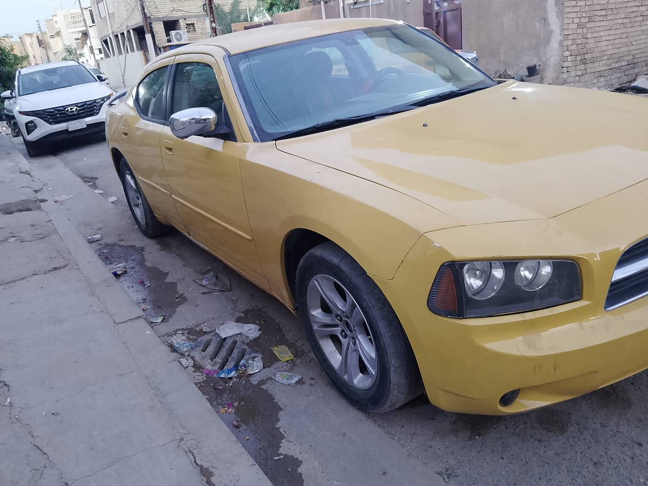 سلام عليكم جاجر 10 محرك 3500 الكير والمحرك جدد بيها بس مشكله بل كهربيات تشتغل تك السيارة مفحوصه وهزة جديدة وصلت البصمه وراعيها وتفه مصفرة هيئه وغرمات معامله كامله انطي سعر والي يرض الله اذ عجبني اكلك شايف الخير ***********
