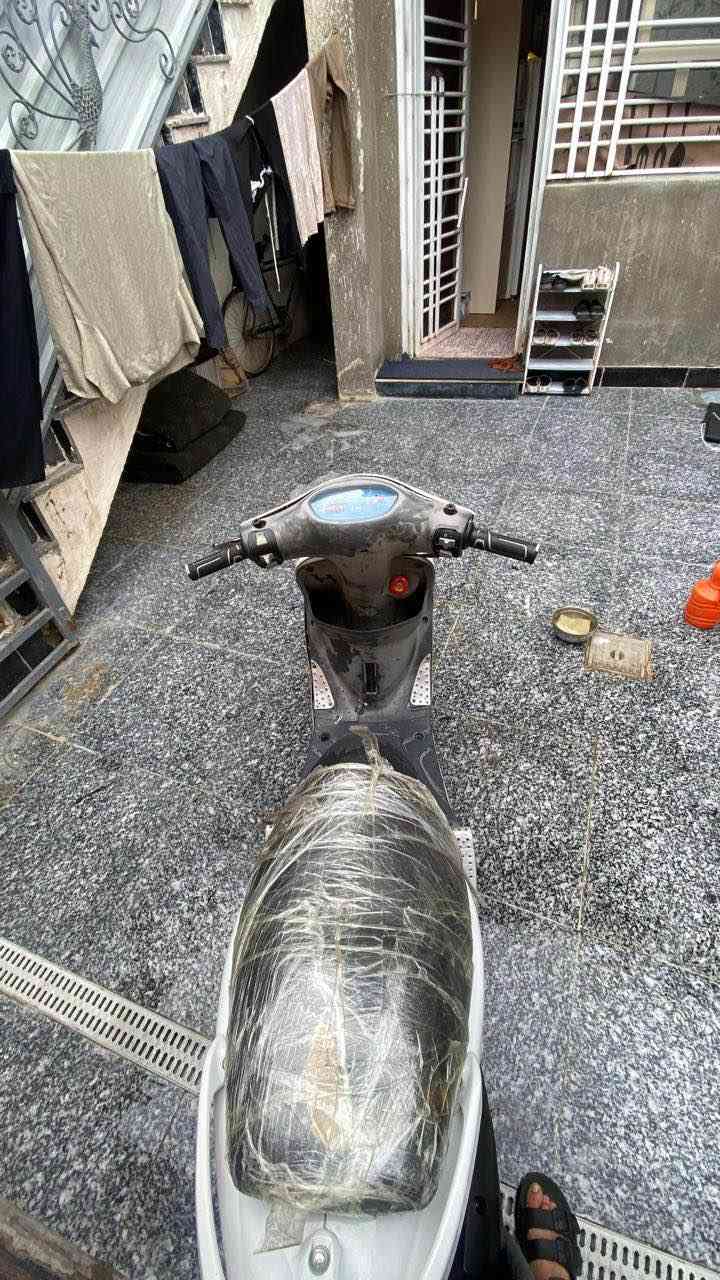 سلام عليكم " دراجه قجمه " مكينه مفتوحه بس ناعمه تجي وتسمع خرسه , كفرات بلاديه + كلجات رياضي + كهربائيات كامله مابيهن نقص + ضفيره بلاديه مابيه قطع 1 او تيب كله فيش جيب وشد + دراجه شلعه معدل + نقوصات بس باتري / وذيل خلفي
سعرها 650 وبيه مجال قليل لشرايه تواصل فقط واتساب ***********‏ البصرة, العراق
