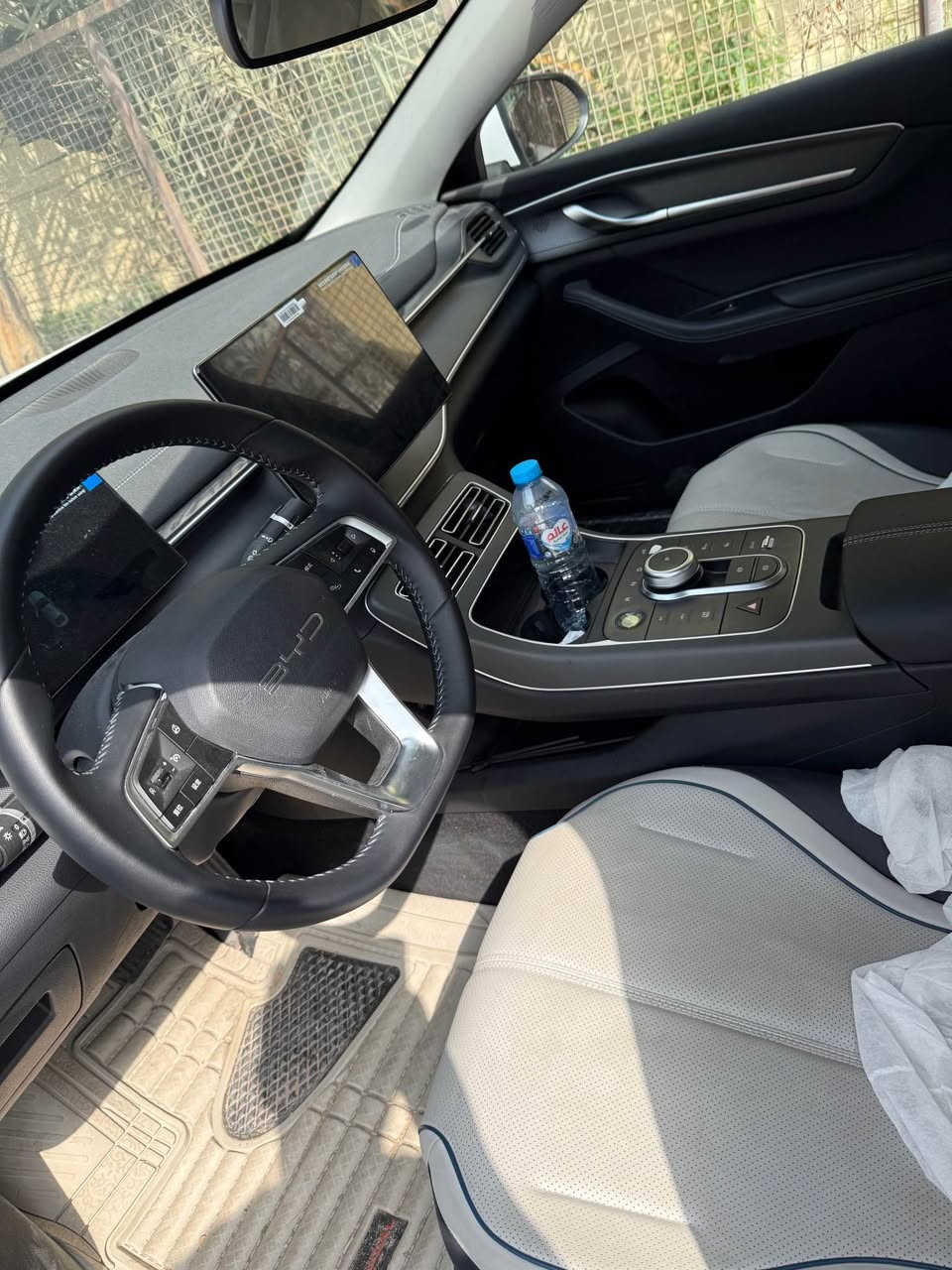 بي واي دي دسترويه مكفوله من الشخط ماشيه 4 الاف اربيل باسم شركه وكاله مجانيه السعر 129 والشراي وبيهه مجال يتصل *********** اخوان المايعجبه المنشور جنه ما شايفه البصرة, العراق
