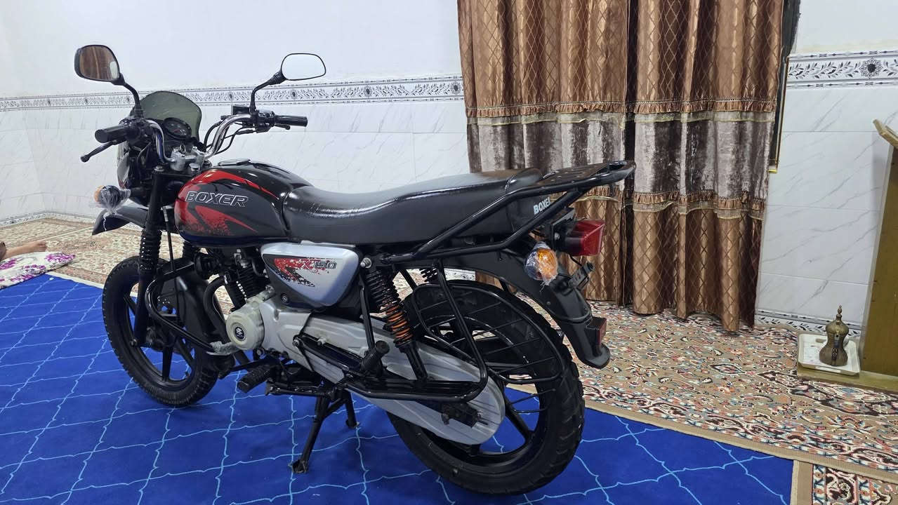 البيع بوكسر، مديل 22 طالعه 23 رقم سنوية الدراجة كفالة عامة بعتي. كرتون استعمال شخصي ماشي سبعة آلف وسعر مليونين و100 /2100 و مكان بصره أبو الخصيب البهادرية ***********
