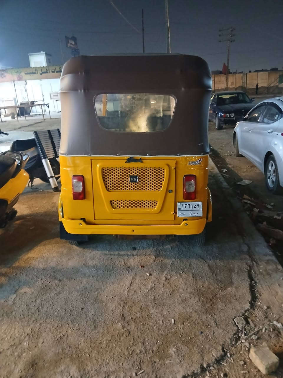 سلام عليكم تكتك مديل ٢٢ رقم وسنويه تكتك جديده ونضيفه
تكتك شوف عيونكم مقطع كامل لا تخابر وتسئل رجائن مو شراي 
لا يخابر تكتك كفاله عده طعجات موضحات بل مقطع مكاني
العماره العرضات ***********
