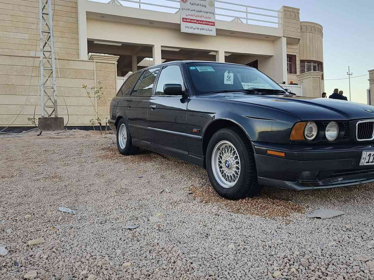 بي أم ستيشن  525 للبيع  أي ستفسار ***********
