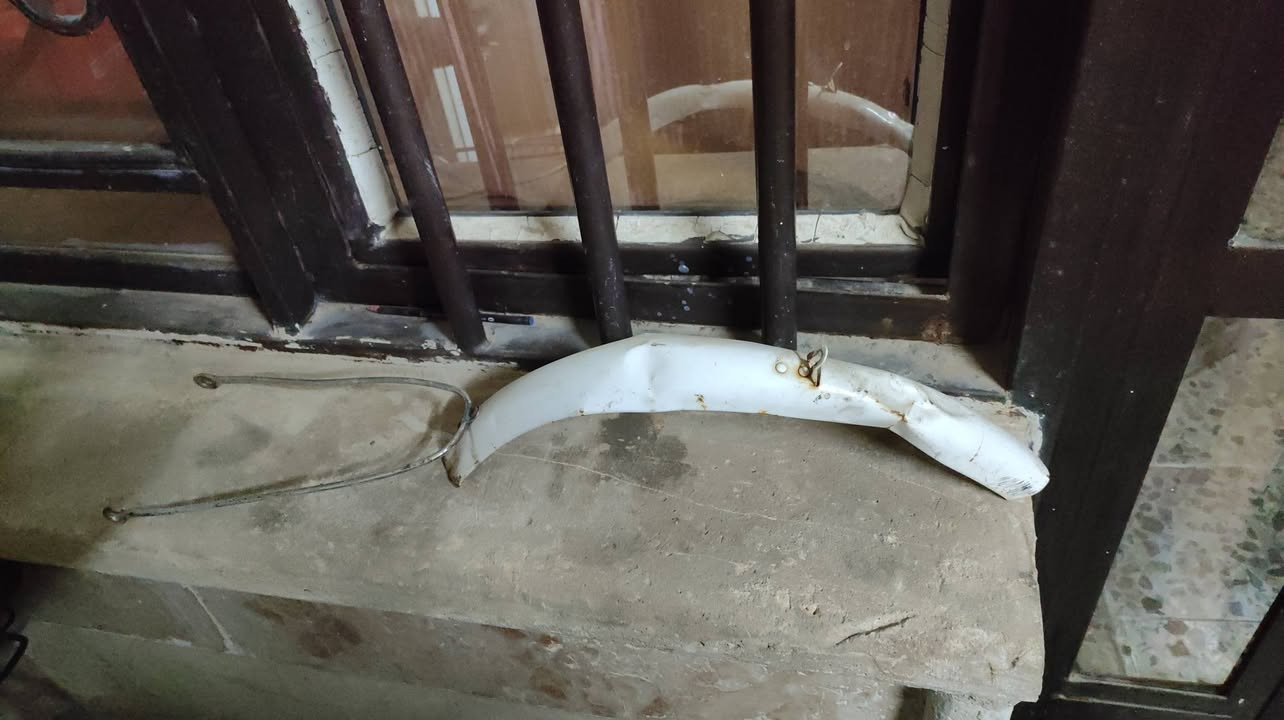السلام عليكم
بايسكل ابو الطبكة للبيع حجمة 20

البايسكل يحتاجلة كشن 

والجامغل الئمامي موجود

 بس معوج + مرفق مع الصور

مكاني: بغداد الجديدة 

السعر: 65 وبي مجال للشراية 

رقم الهاتف: ***********
