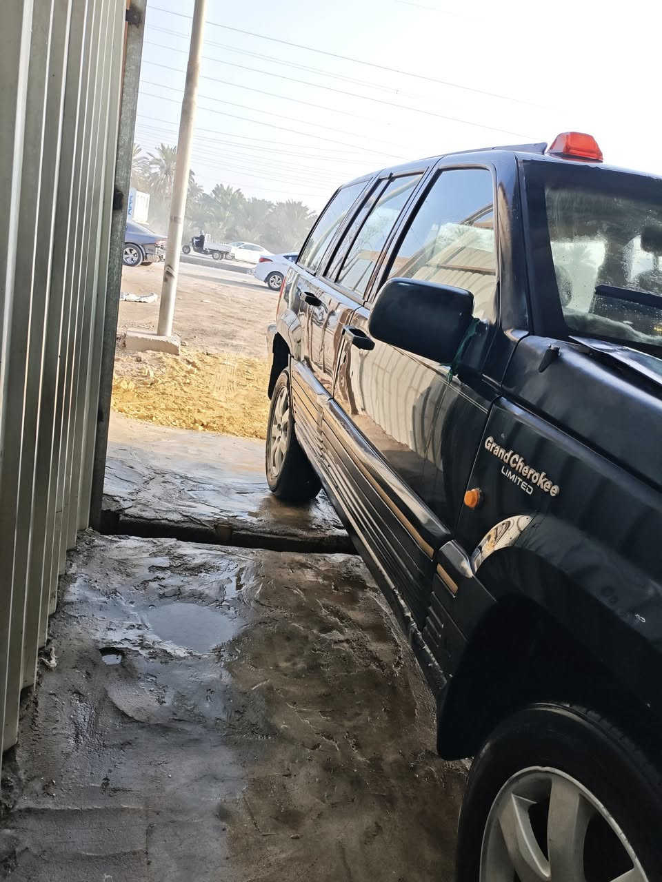 جيب شيروكي مديل 95ناصريه مركز استفسار***********
