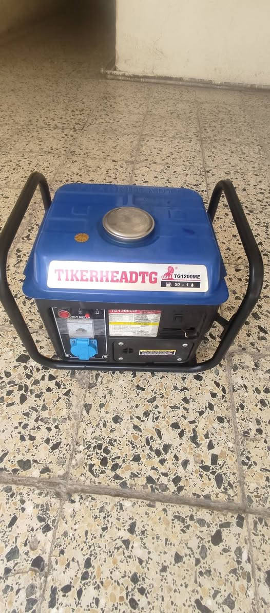 مولد تايكر. حجم صغير استعمال قليل ينطي 3 انبير صافي. يفيد مال سفرات ومال محلات. سعره 80 وبي مجال


**إذا كنت صاحب هذا الإعلان وتريد حذفه لأي سبب، رجاءا أرسل رسالة إلى الدعم الفني**