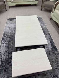 ترابيزة وسط • مع ٣ كراسي • للبيع