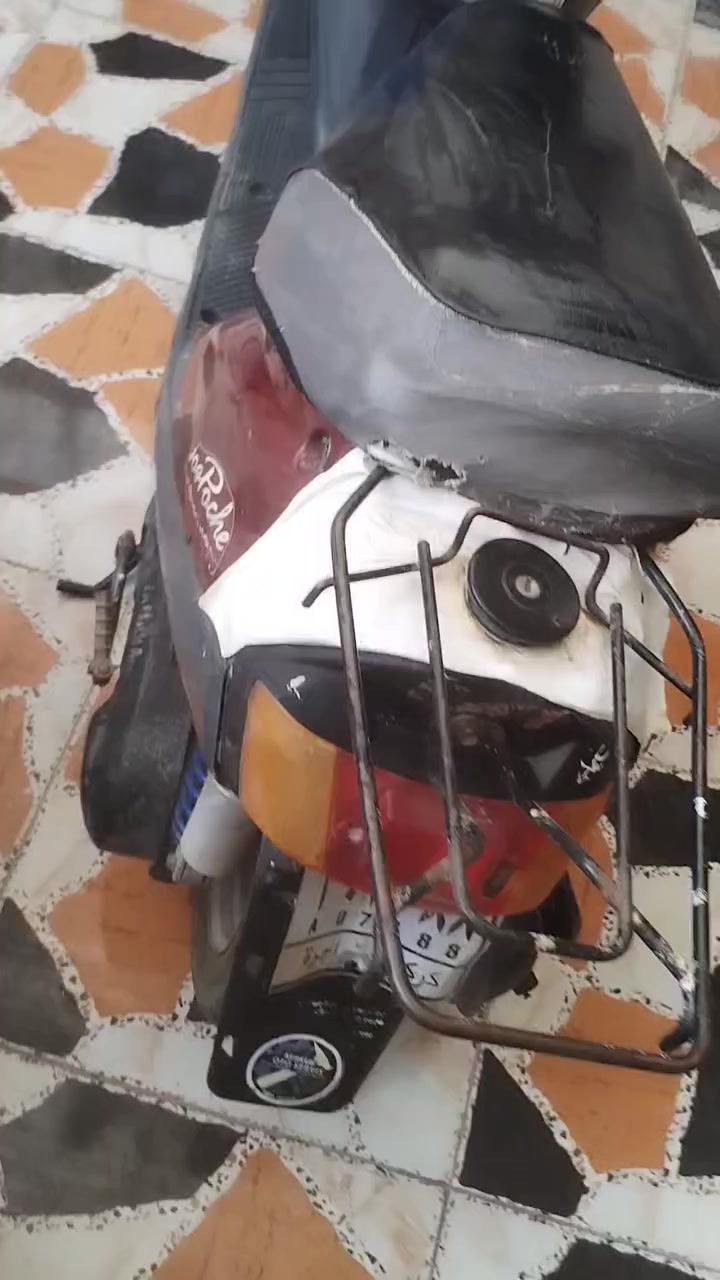 يماها لبيع ٢٠٠ بي مجال سلف هندر شغال كامل اي عيب مابي


**إذا كنت صاحب هذا الإعلان وتريد حذفه لأي سبب، رجاءا أرسل رسالة إلى الدعم الفني**