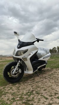 دراجة كبيرة • مستخدمة مره وحده • سلف وهندر