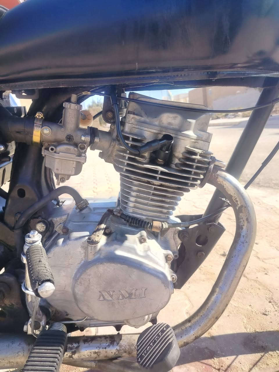 سلام عليكم شباب دراجه بدون للبيع السعر ب 450 وبيها مجال مكاني بالعماره ناحيه السلام هذا رقمي ***********
