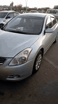 سلام وعليكم نيسان التما موديل 2012 السونار ب منشور   كير محرك مكفول سنويه وارقام جديده مكان السياره كركوك السياره معروضه 97وبيهة مجال بسيطط
***********
