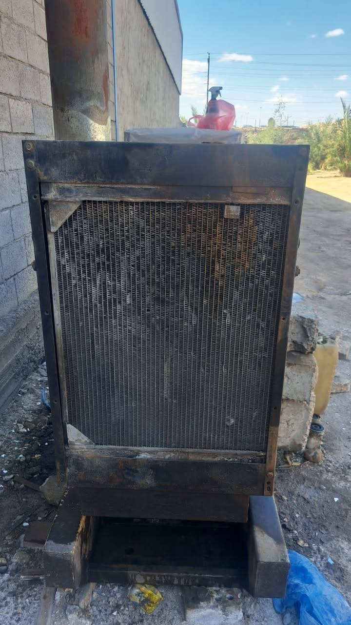 سلام عليكم 
بيركنز بريطانيا 🇬🇧 اصلي 100 kva للبيع 
مولده بلاديه خير من الله 
***********  واتساب او اتصال
