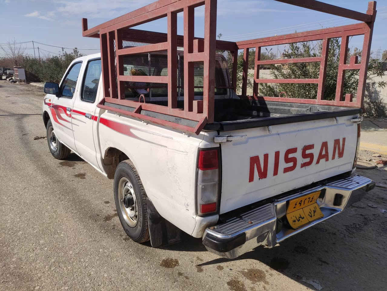 نیسان بۆفرۆشتن2006ناوسور جام عادی ڕەقەم سلێمانیە سەنەوی بەسەرچوە بەشەرتی تەحویل غرامە سەیارەکە دوپارچەو پەڵەیەکی بۆیاخە لابۆدیەکو دودەرگای بۆیاخە مەکینەی نەکراوەتەوە کەم ڕۆیشتوەچوارتایەی لۆکی لەسەرە سەیارەکە هین من نیە کابرا هین ماڵی خۆیەتی سەیارەی مەعرەز نیە سعری 110گڵا معامەلە لتەکیەیە ***********
