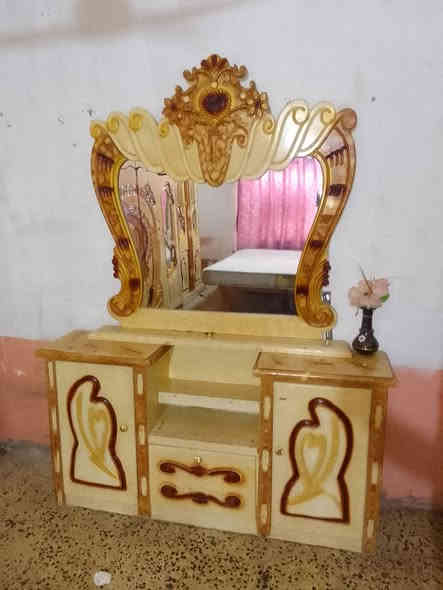 سلام عليكم غرفه اخشاب البيع السعر 400وبيهه مجال مكان قضاء الدوايه رقم التلفون‏‏‪0787 604 1872‬‏
