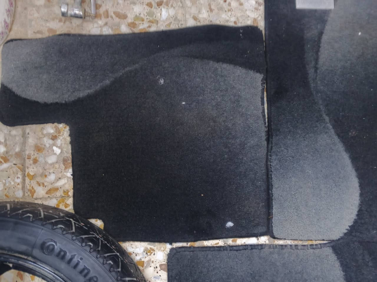 السلام عليكم غراض مارسدس   سبير اصلي زيرو + ارضيات مارسدس يابانيات جدد + لدات علامه مارسدس + كبات AMG+ ستدات بلاديه يرهم جميع مارسدس +جك اصلي شرط ويا تكايه زيرو بعدهن + فيتبم AMG رياضي ياباني+   عده مال سياره وفيوزات وكتلوك 
اخوان خلي سعر بل يرضي الله وبل عافيه عليك مكاني بغداد 
للتواصل خاص او وتساب***********
