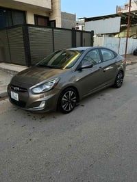 اكسنت امريكي • ٢٠١٤ • حادث