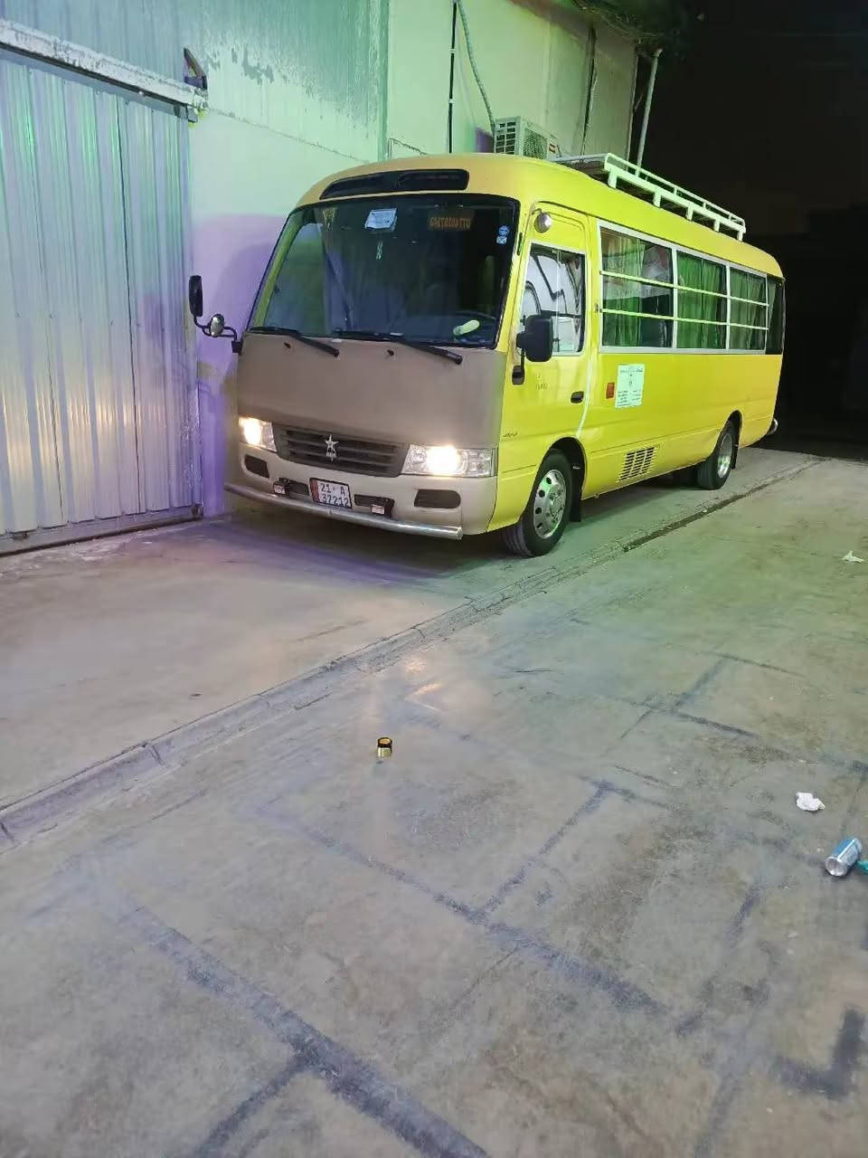 سلام عليكم  كوستر البيع  
***********
2014
سيارة بسمي
